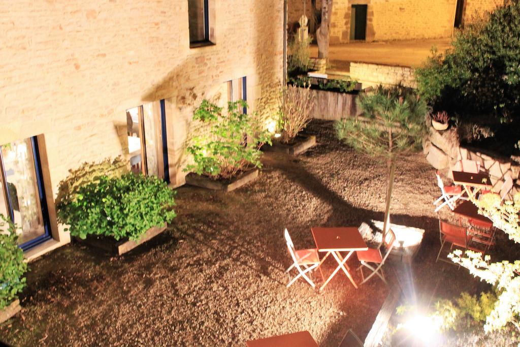 Hotel - Restaurant L'Hortensia Noyalo Exterior photo